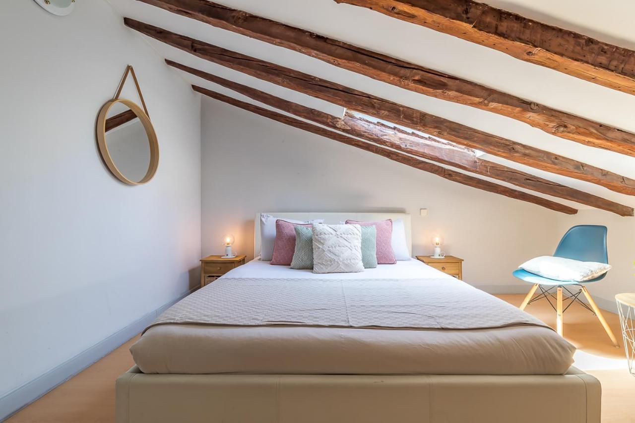 Apartamentos Fucar Madrid Bagian luar foto