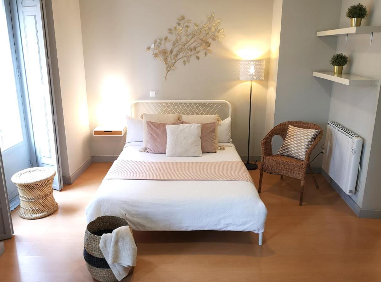 Apartamentos Fucar Madrid Bagian luar foto